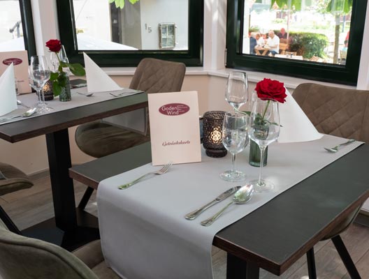Tisch im Restaurant Goden Wind