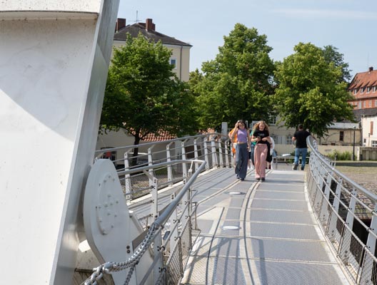 Seilzugbruecke über den alten Vegesacker Hafen